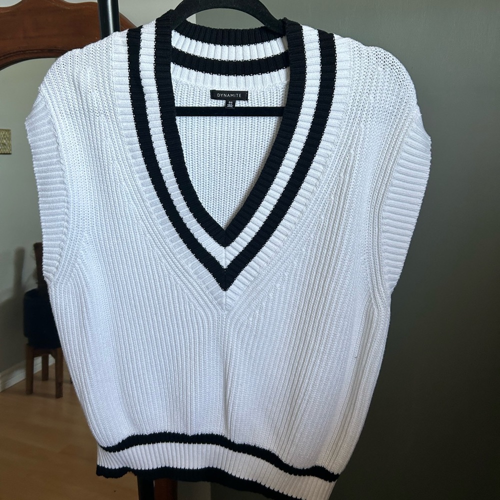 Knitted Sweater Vest